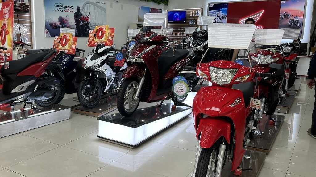 Xe máy Honda, Yamaha ồ ạt giảm giá cứu doanh số