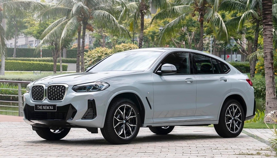BMW X4 giá 3,279 tỷ thì lăn bánh sẽ là bao nhiêu?