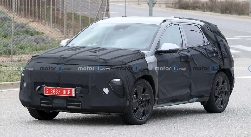 Hyundai Kona 2023 lộ diện thiết kế mới