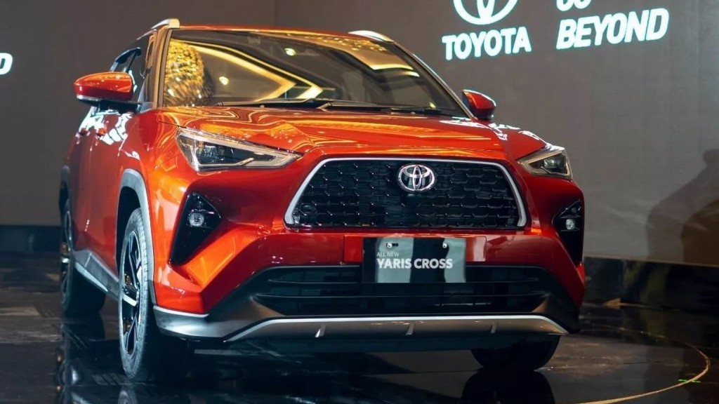 Đại lý nhận cọc Toyota Yaris Cross với giá 680-720 triệu đồng, có cả phiên bản hybrid