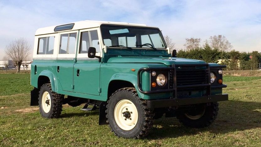 Bán hàng kiểu Land Rover