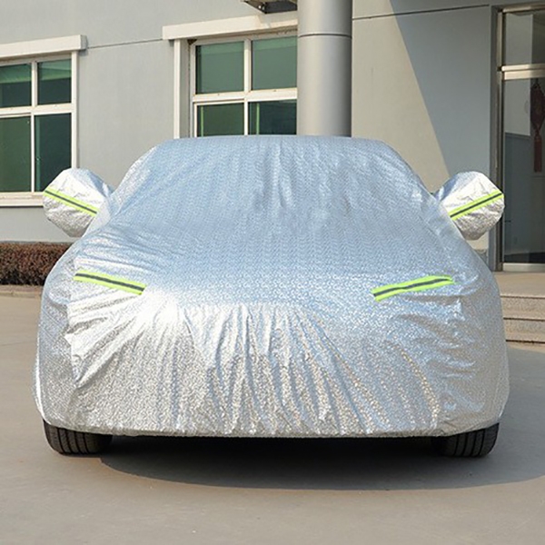 Tránh sốc nhiệt khi ở trong xe ô tô mùa nóng