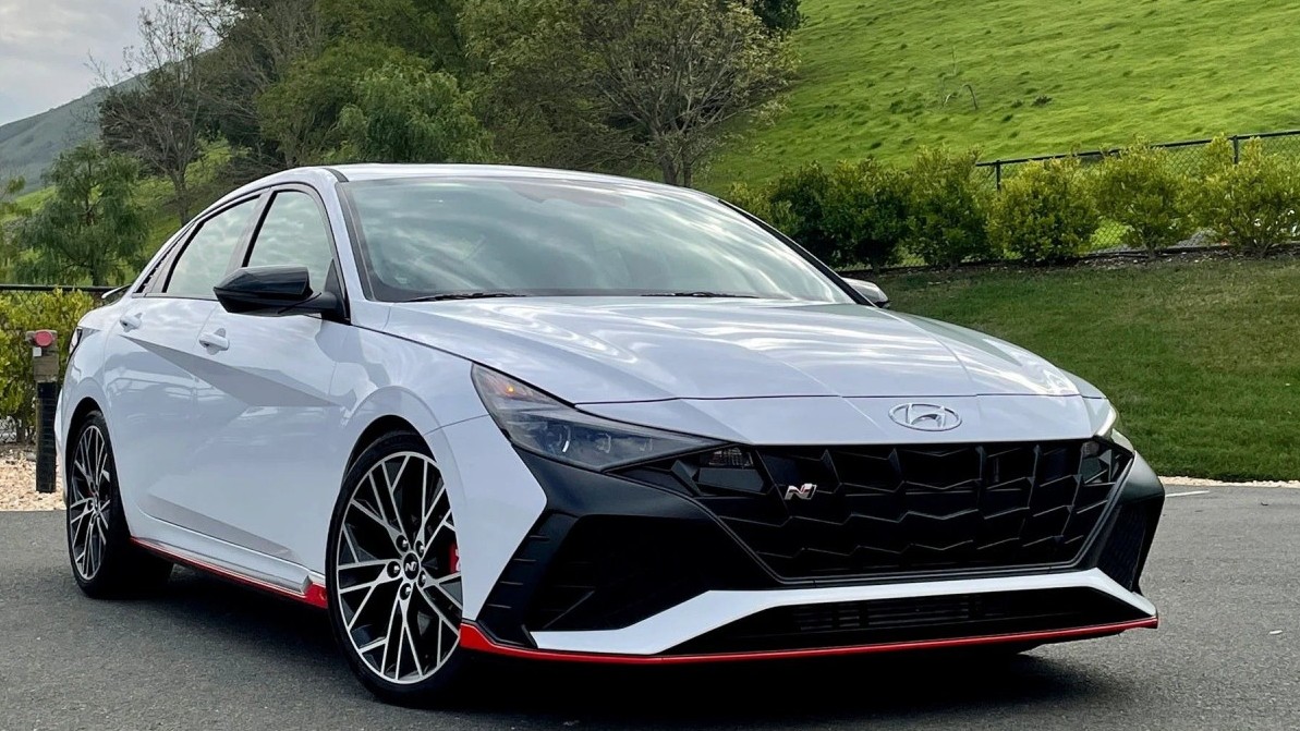 Đại lý bắt đầu nhận cọc Hyundai Elantra 2023, dự kiến tháng 8 ra mắt