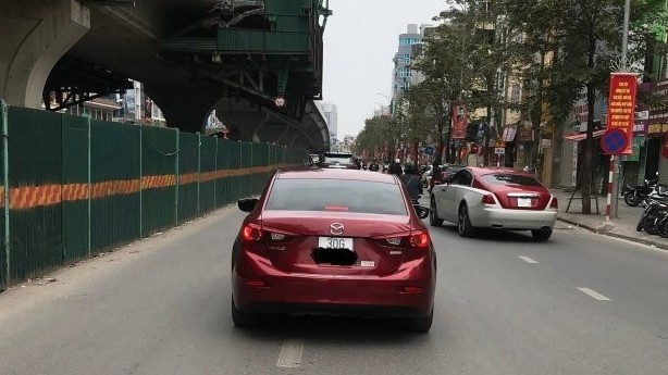 Ly kỳ chuyện chủ xe đang đi trên đường bắt gặp chiếc Mazda 3 bị đánh cắp hơn hai năm trước