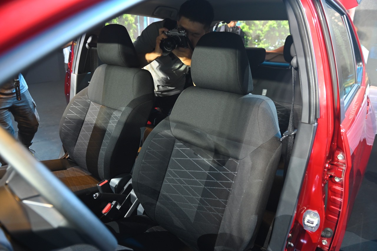 Ghế ngồi Toyota Wigo 2023 vẫn bọc nỉ