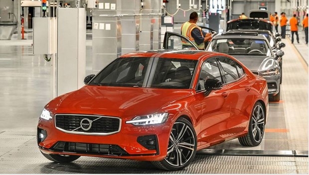 volvo tien hanh dot trieu hoi xe toan cau lon nhat tu truoc den nay