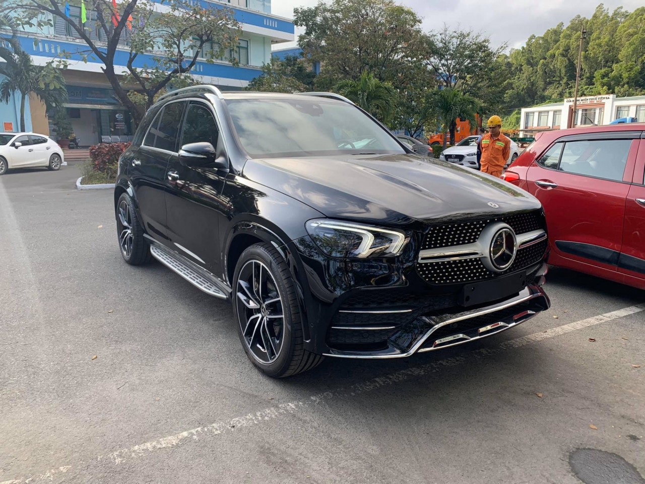 10 suv hang sang chao nha giau viet trong nam 2020