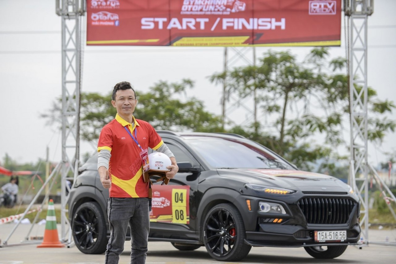 Nhà vô địch GOC Hải Phòng 2020 nói gì về việc đua gymkhana bằng ô tô điện?