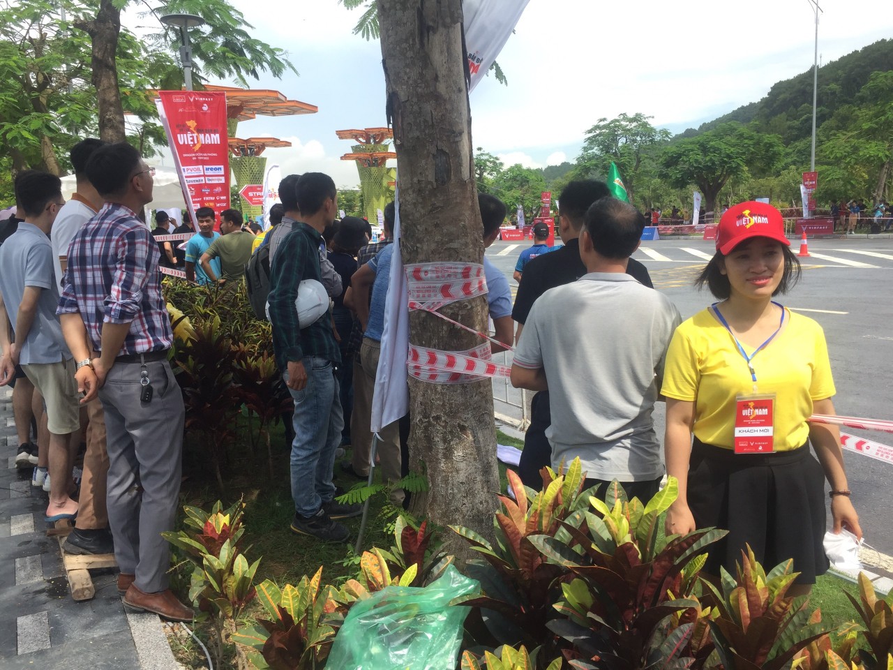 Gymkhana Otofun Championship - Đồ Sơn 2022 thu hút đông khán giả đến cổ vũ