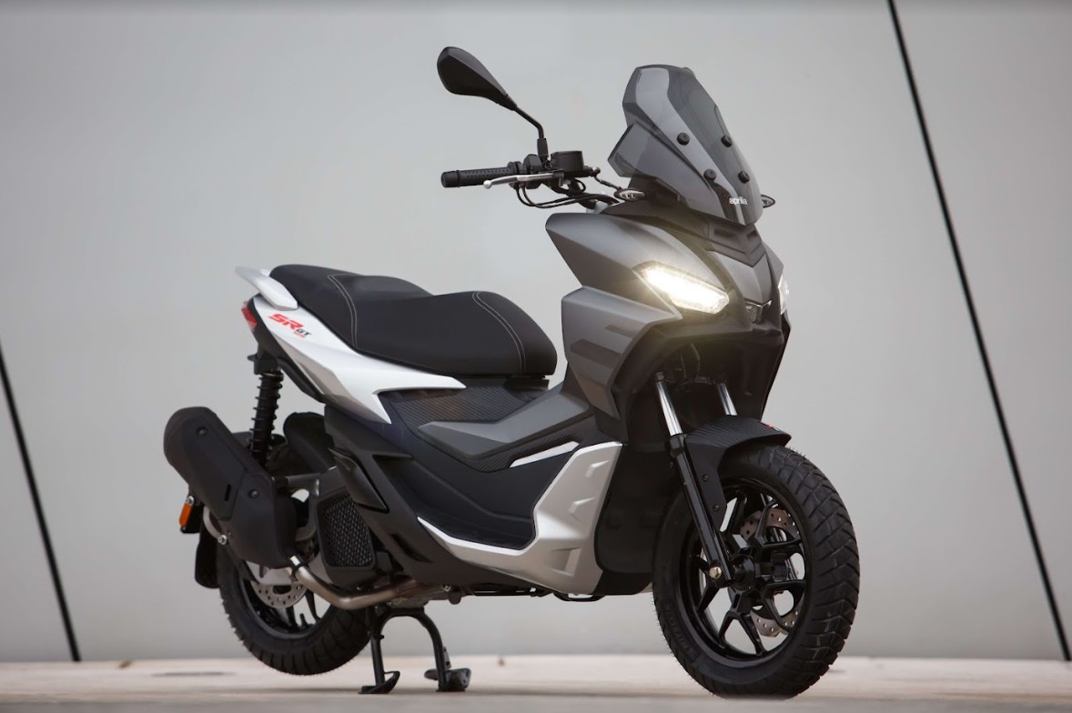 Piaggio Việt Nam ra mắt Aprilia SR GT 200, giá từ 97 triệu