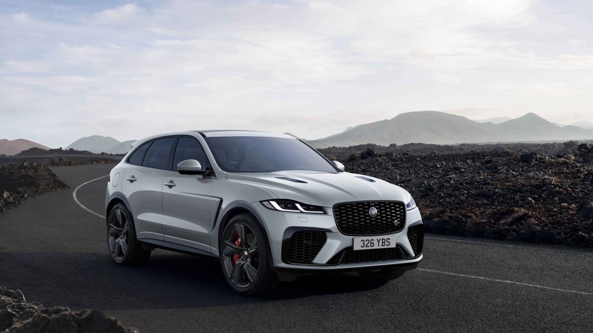 Jaguar F-Pace R-Dynamic có thêm phiên bản Black độc quyền mới
