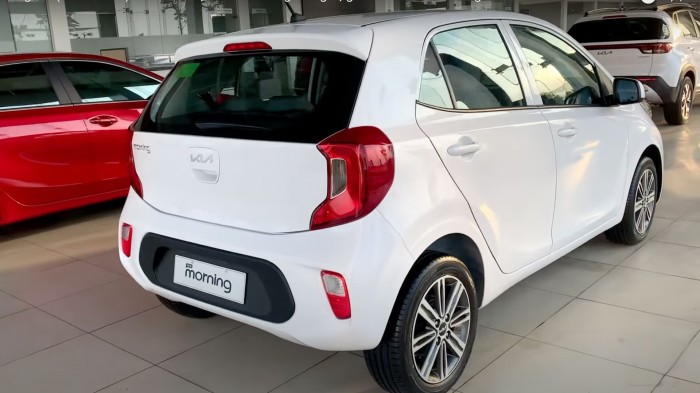 Kia Morning thêm bản số sàn mới tại Việt Nam, giá 359 triệu đồng Kia Morning thêm bản số sàn mới tại Việt Nam, giá 359 triệu đồng