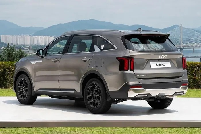 Ngắm Kia Sorento 2024 vừa ra mắt thị trường Hàn Quốc