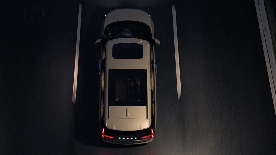 Volvo tung teaser hé lộ thông tin về chiếc MPV hạng sang đầu tiên