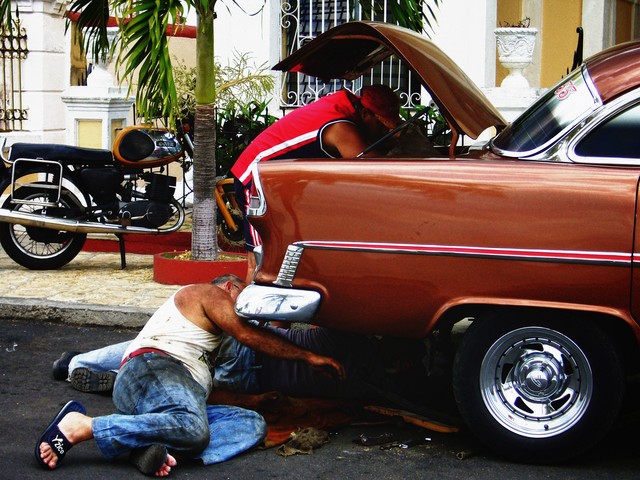 Tại sao người dân Cuba chuộng xe cổ?
