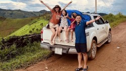 45 ngày lái xe khắp Đông Dương của gia đình kiến trúc sư Việt