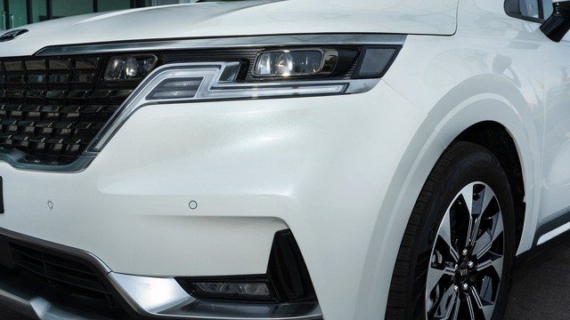 Lộ ảnh thực tế Kia Carnival 2022 tại Việt Nam trước ngày ra mắt