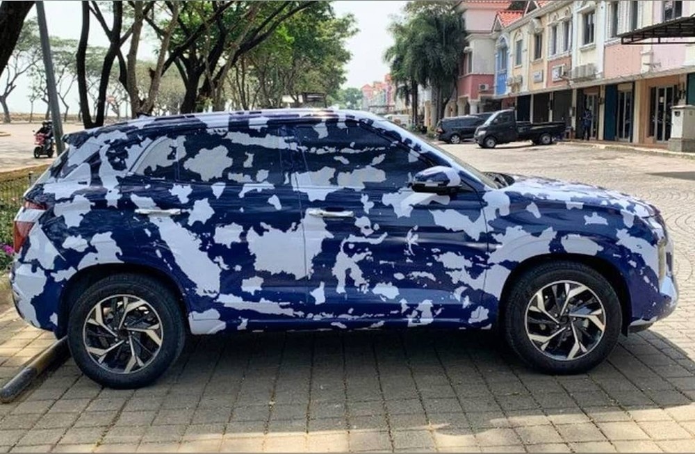 Hyundai Creta 2022 ngụy trang kín mít chạy thử tại đường phố Indonesia