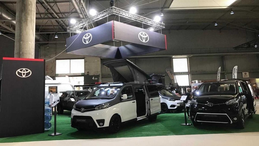 Proace Camper - xe cắm trại Toyota thực dụng, giá hợp lý