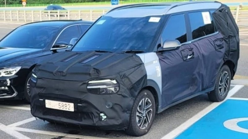 Kia Carens 2022 lên lịch ra mắt tháng sau, 'phả hơi nóng' vào Mitsubishi Xpander