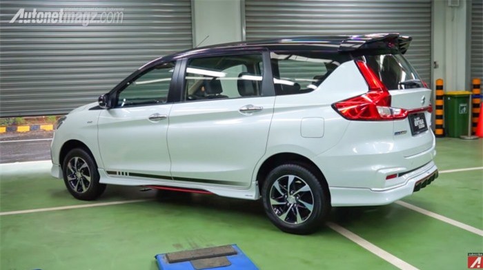 Suzuki Ertiga FF Sport ra mắt tại Indonesia