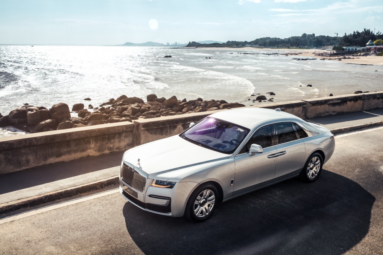 Rolls Royce New Ghost đồng điệu với thiên nhiên rừng và biển Vũng Tàu