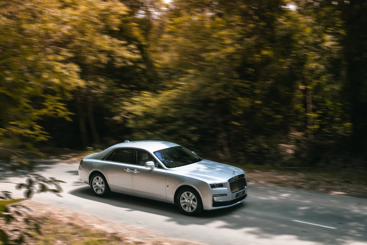 Rolls Royce New Ghost đồng điệu với thiên nhiên rừng và biển Vũng Tàu