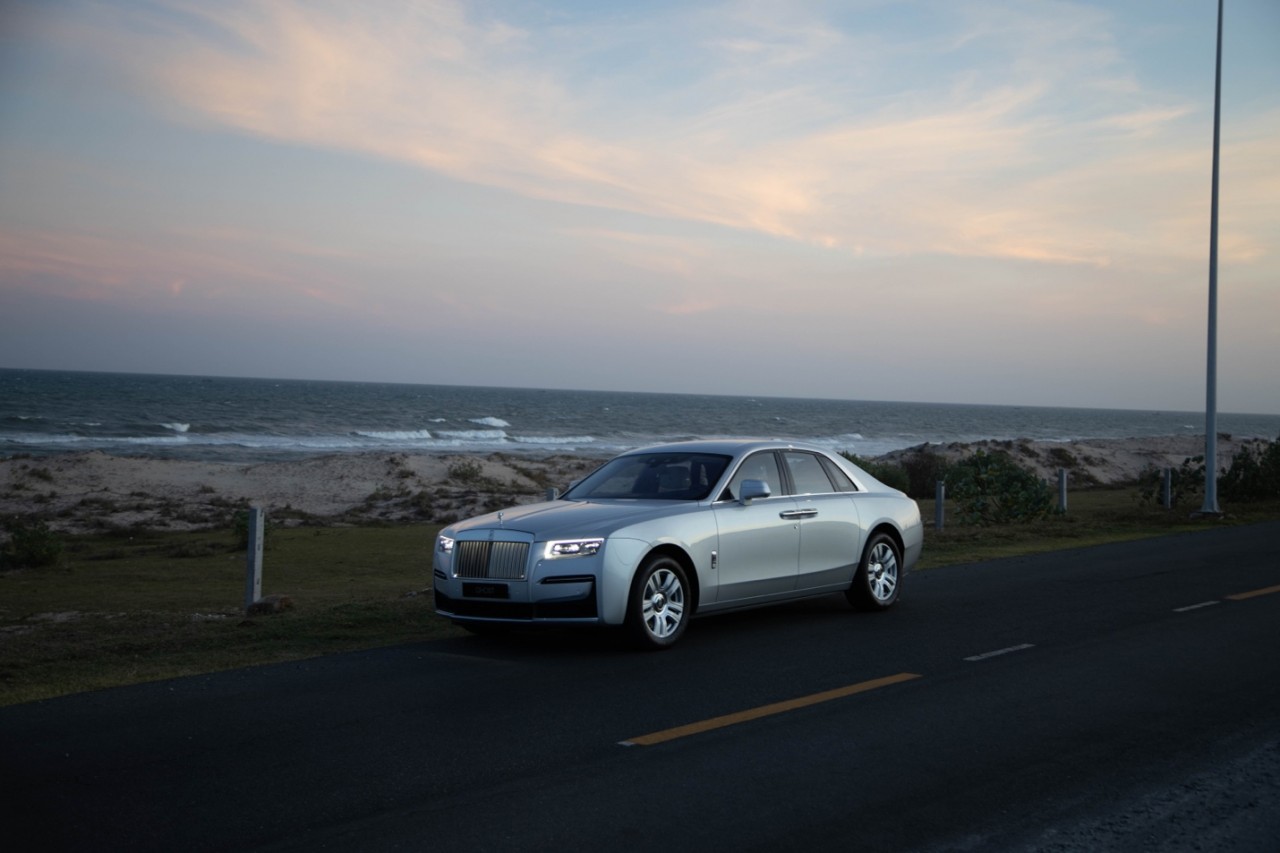 Rolls Royce New Ghost đồng điệu với thiên nhiên rừng và biển Vũng Tàu