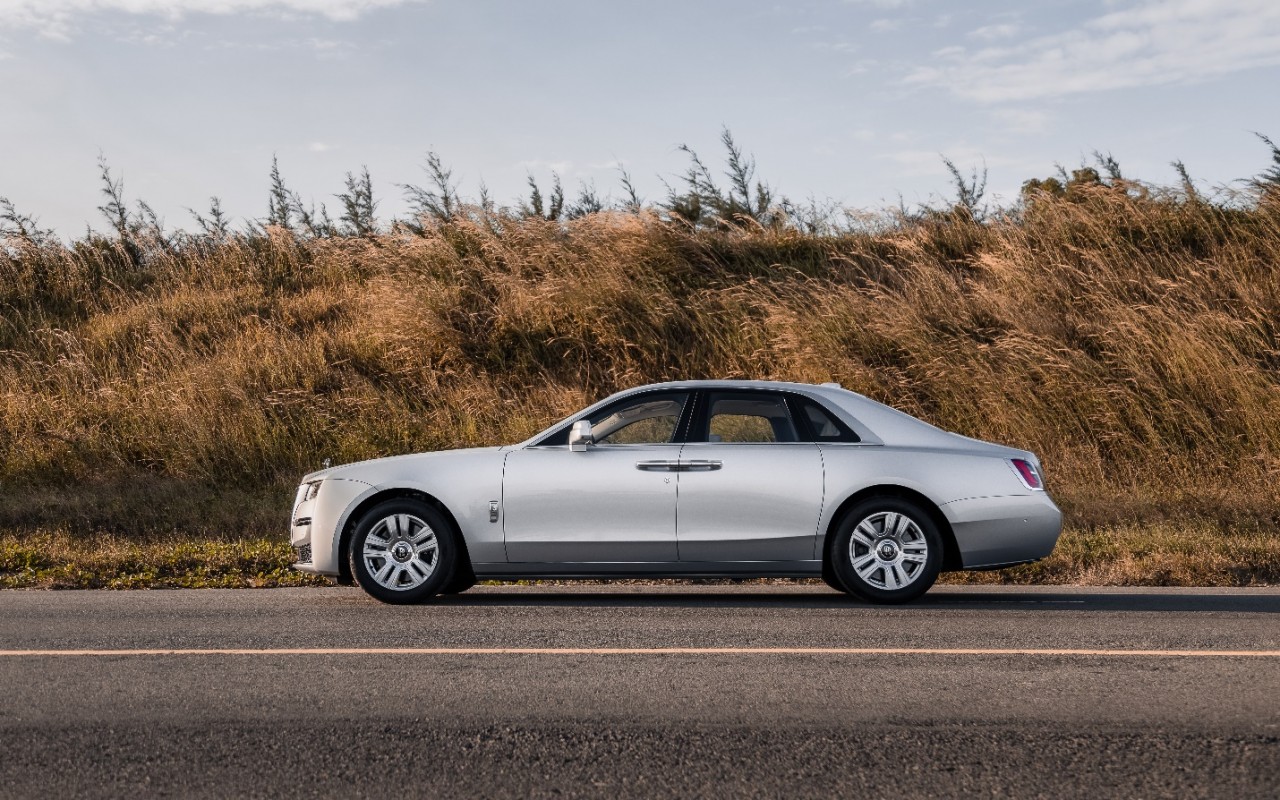 Rolls Royce New Ghost đồng điệu với thiên nhiên rừng và biển Vũng Tàu