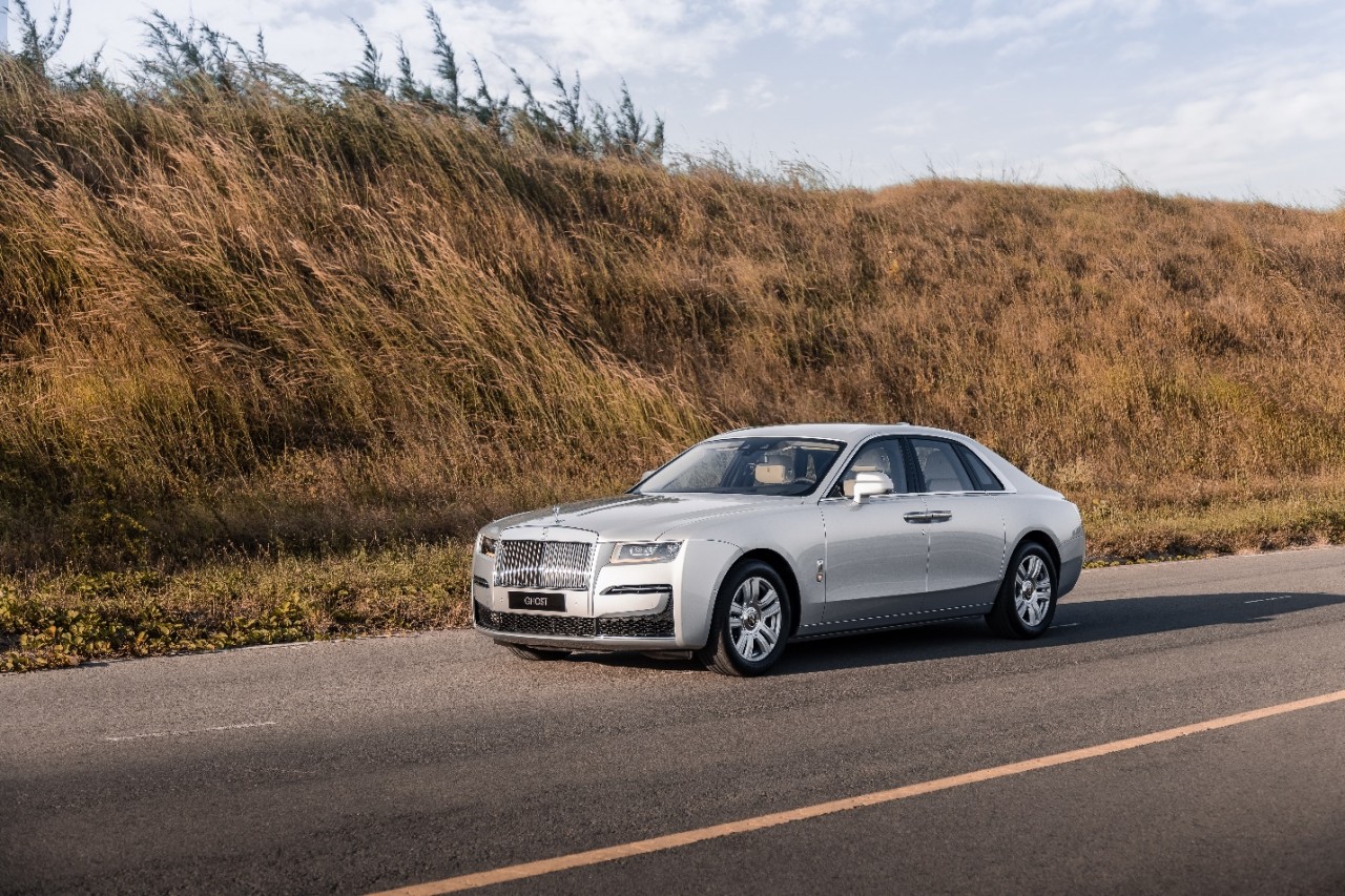 Rolls Royce New Ghost đồng điệu với thiên nhiên rừng và biển Vũng Tàu