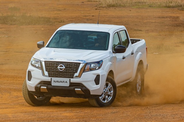 Ra mắt Nissan Navara bản 'giá rẻ' tại Việt Nam, giá 699 triệu đồng