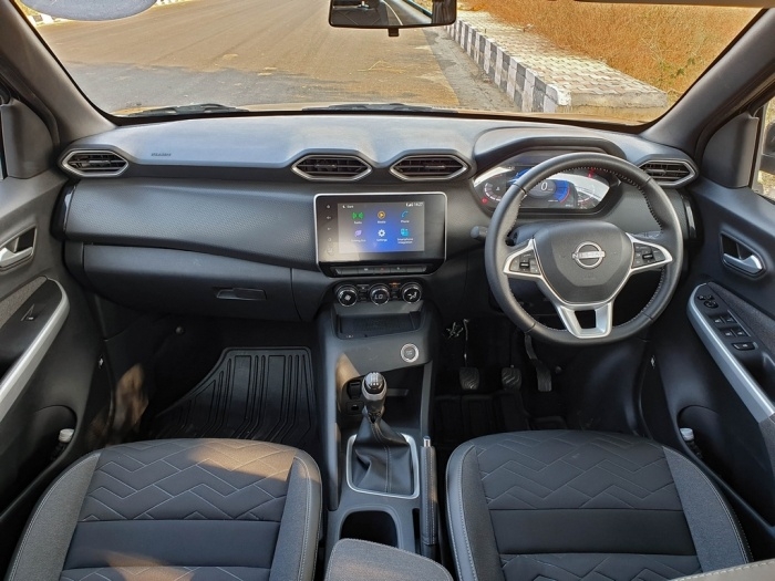 SUV cỡ nhỏ Nissan Magnite giá chỉ 155 triệu tại Ấn Độ