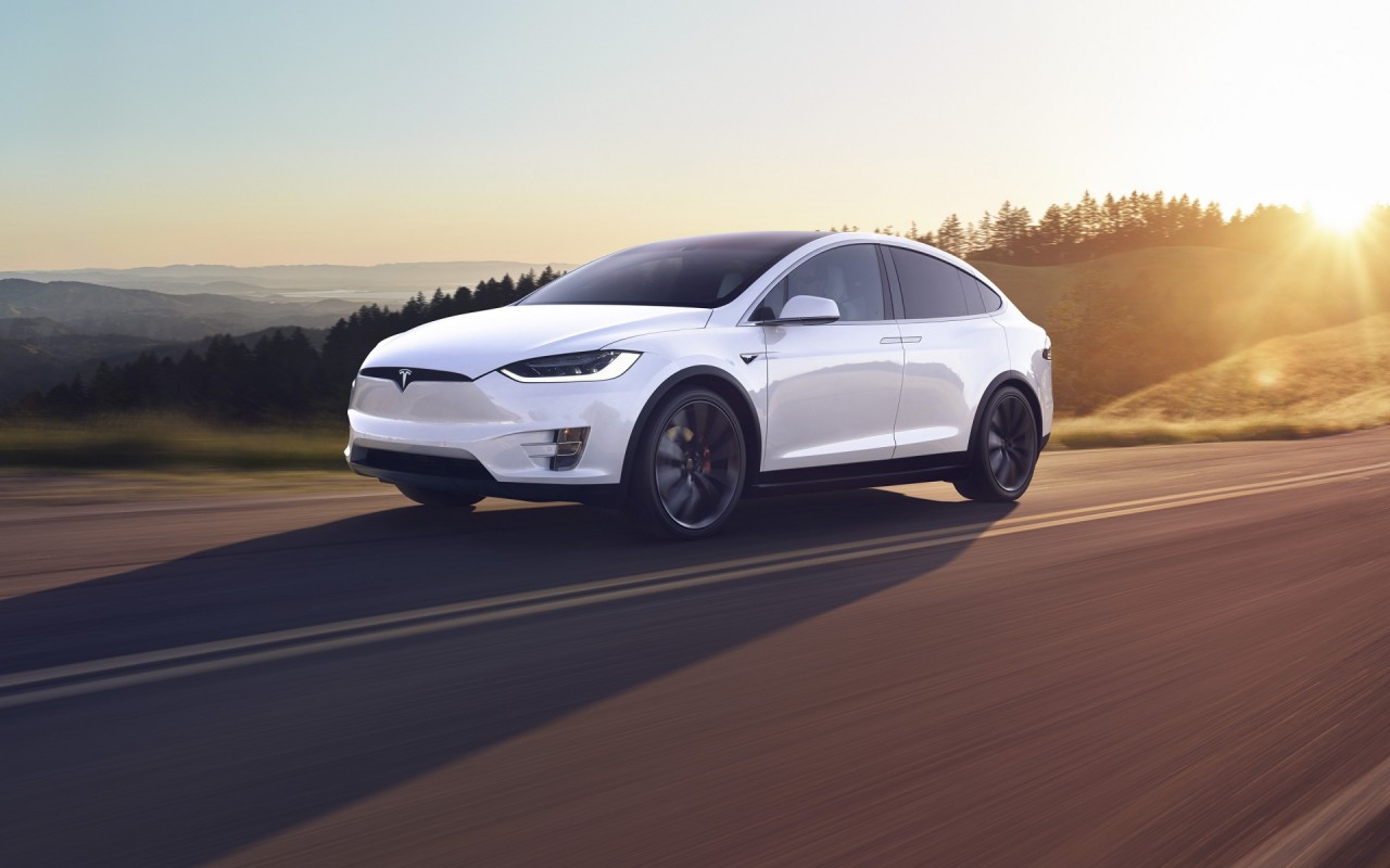 Tesla tuyên bố tạm ngừng sản xuất Model S và Model X đến đầu năm 2021