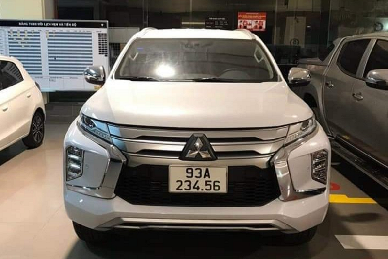 Mitsubishi Pajero Sport biển độc 234.56 hét giá 6,5 tỷ ở Bình Phước