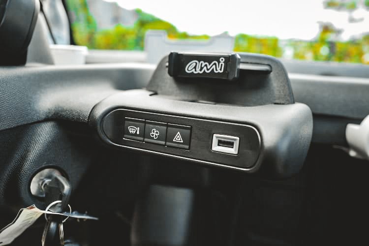 Xe điện Citroen Ami về nước, báo giá 300 triệu gây sốt thị trường Việt