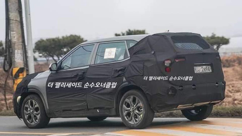 Kia Seltos 2023 lộ ảnh chạy thử