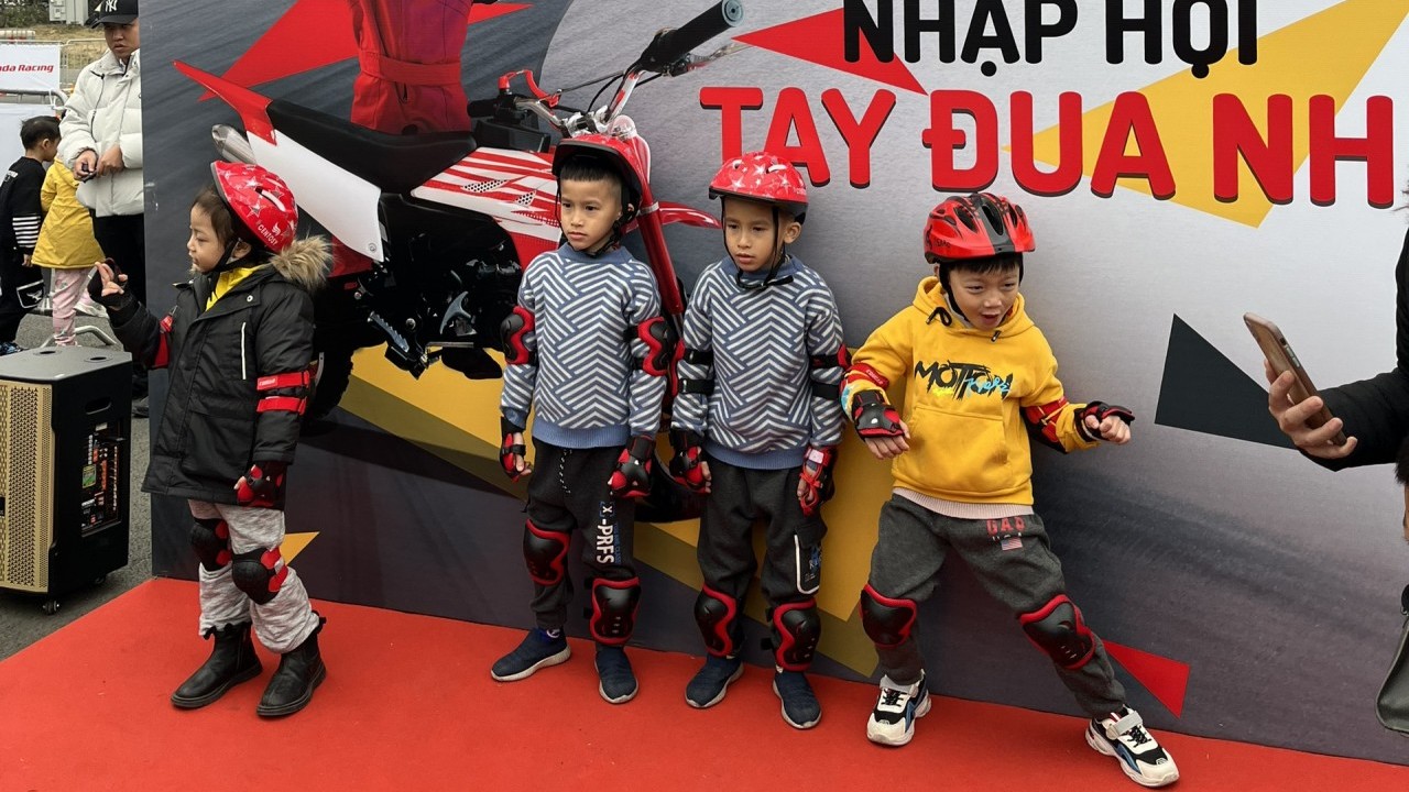 Hàng trăm tay đua nhí góp mặt tại đường đua Kid Racing Training (Honda Thanks Day)