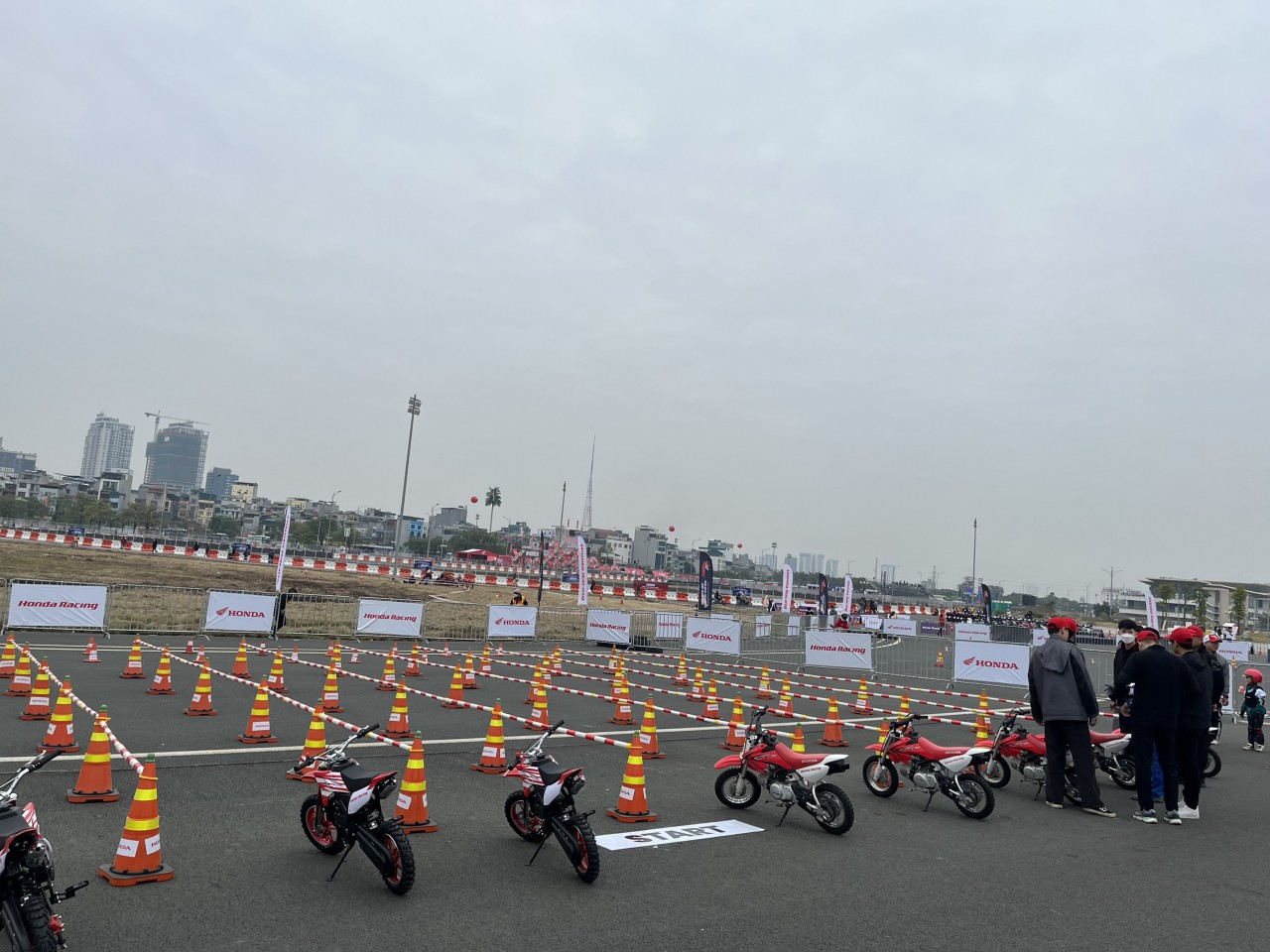Hàng trăm tay đua nhí góp mặt tại đường đua Kid Racing Training (Honda Thanks Day)