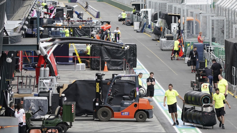 Ai là người ra quyết định huỷ một chặng đua F1?