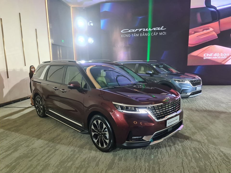 Giá Kia Carnival 2022 mới ra mắt từ 1,2 tỷ đến hơn 1,8 tỷ đồng