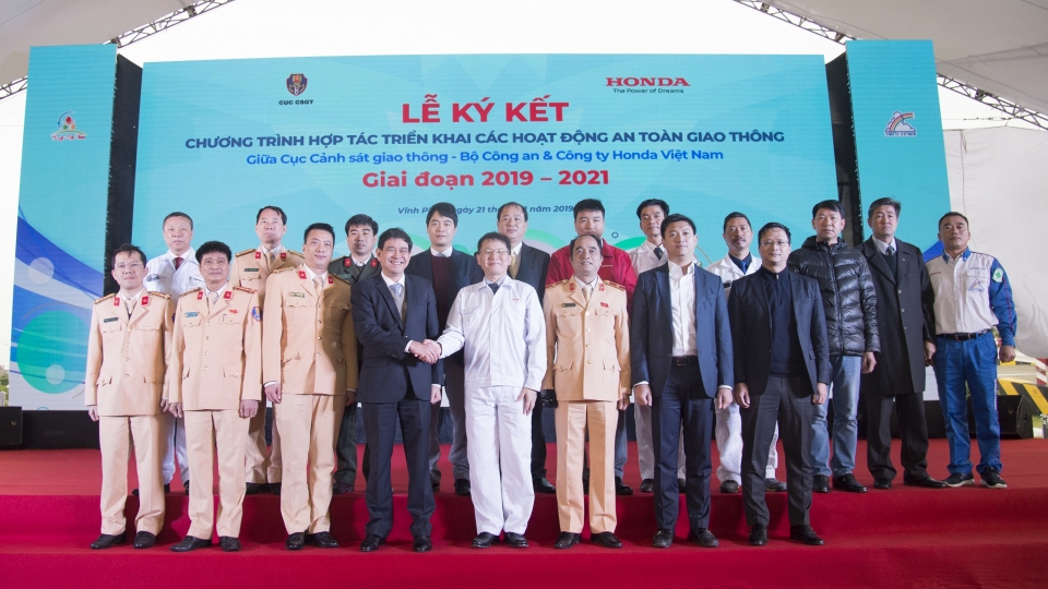 honda viet nam tiep tuc hoi hop trien khai cac hoat dong atgt