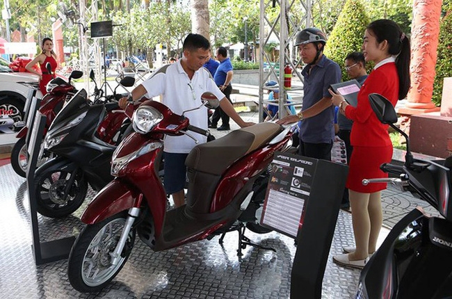Doanh số xe máy 2020 lao dốc mạnh, trở lại mốc 7 năm trước