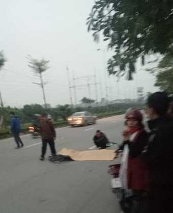 Đâm gục cụ bà, tài xế Ford Ranger hoảng hốt tháo chạy dam guc cu ba tai xe ford ranger hoang hot thao chay