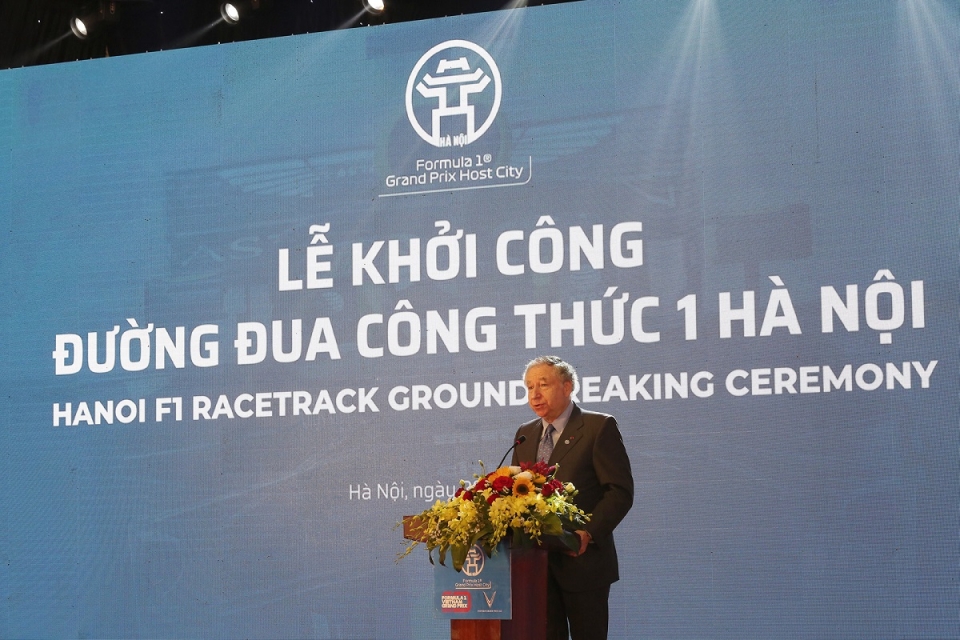 ha noi chinh thuc khoi cong xay duong dua f1