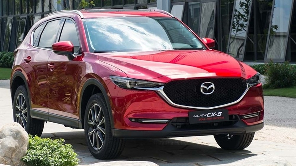 Mazda CX-5 giảm giá 100 triệu, liệu có lấy lại vị trí trong phân khúc?