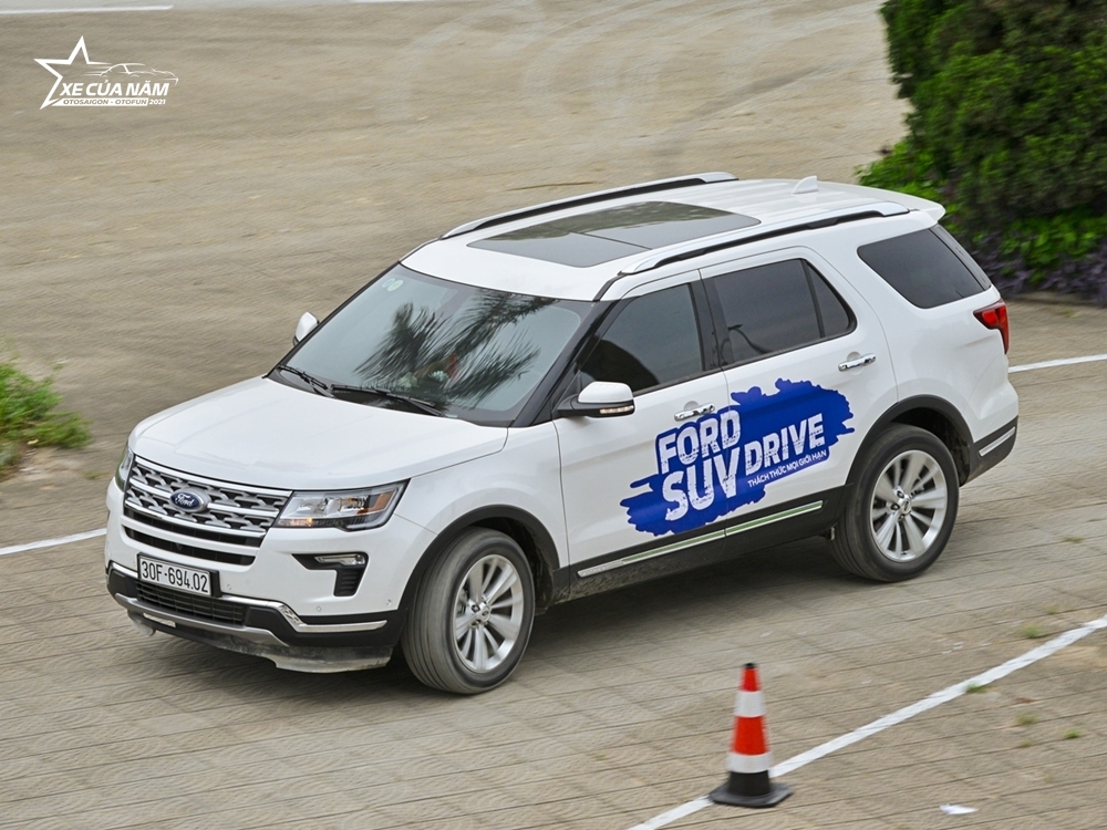 Ford Explorer