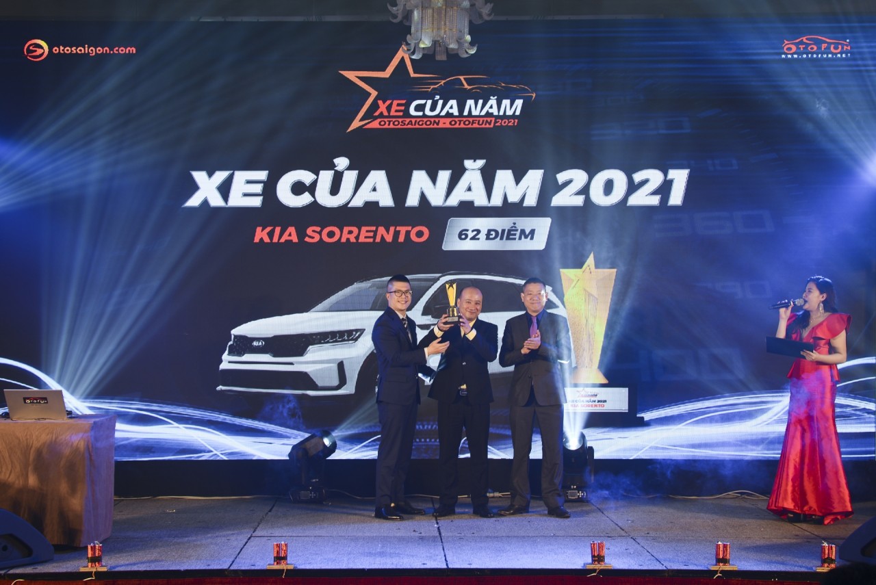 Không về nhất phân hạng, Kia Sorento vẫn giành danh hiệu XE CỦA NĂM 2021
