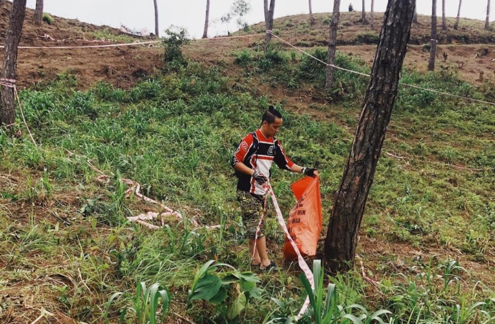 nhung tay dua cao cao o lai don rac sau giai off road o ha giang