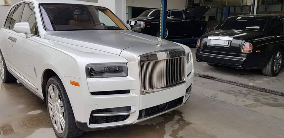 rolls royce cullinan dau tien ve viet nam lam dich vu tai dai ly toyota