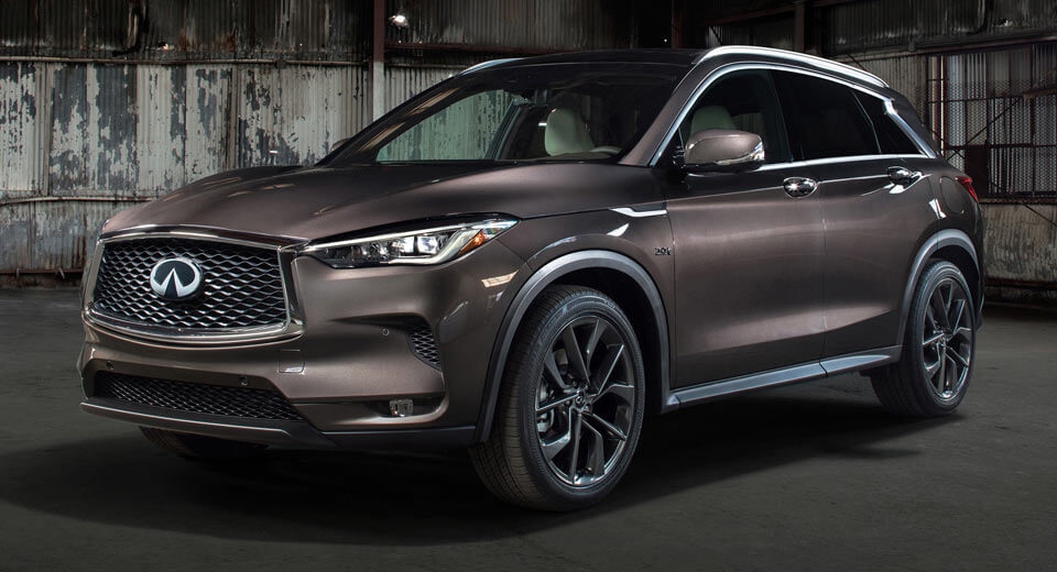 infiniti va mercedes benz ngung hop tac lam chung xe nho